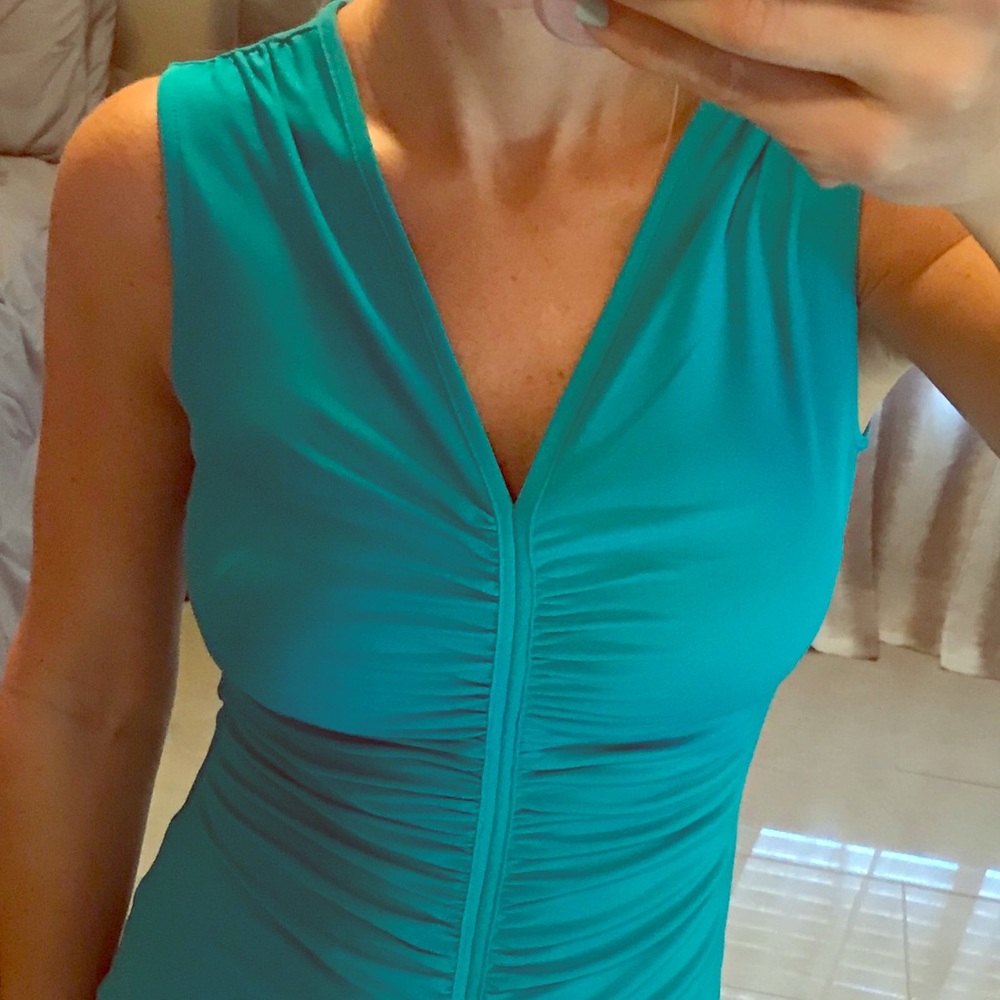 NY&Co sleeveless ruched top